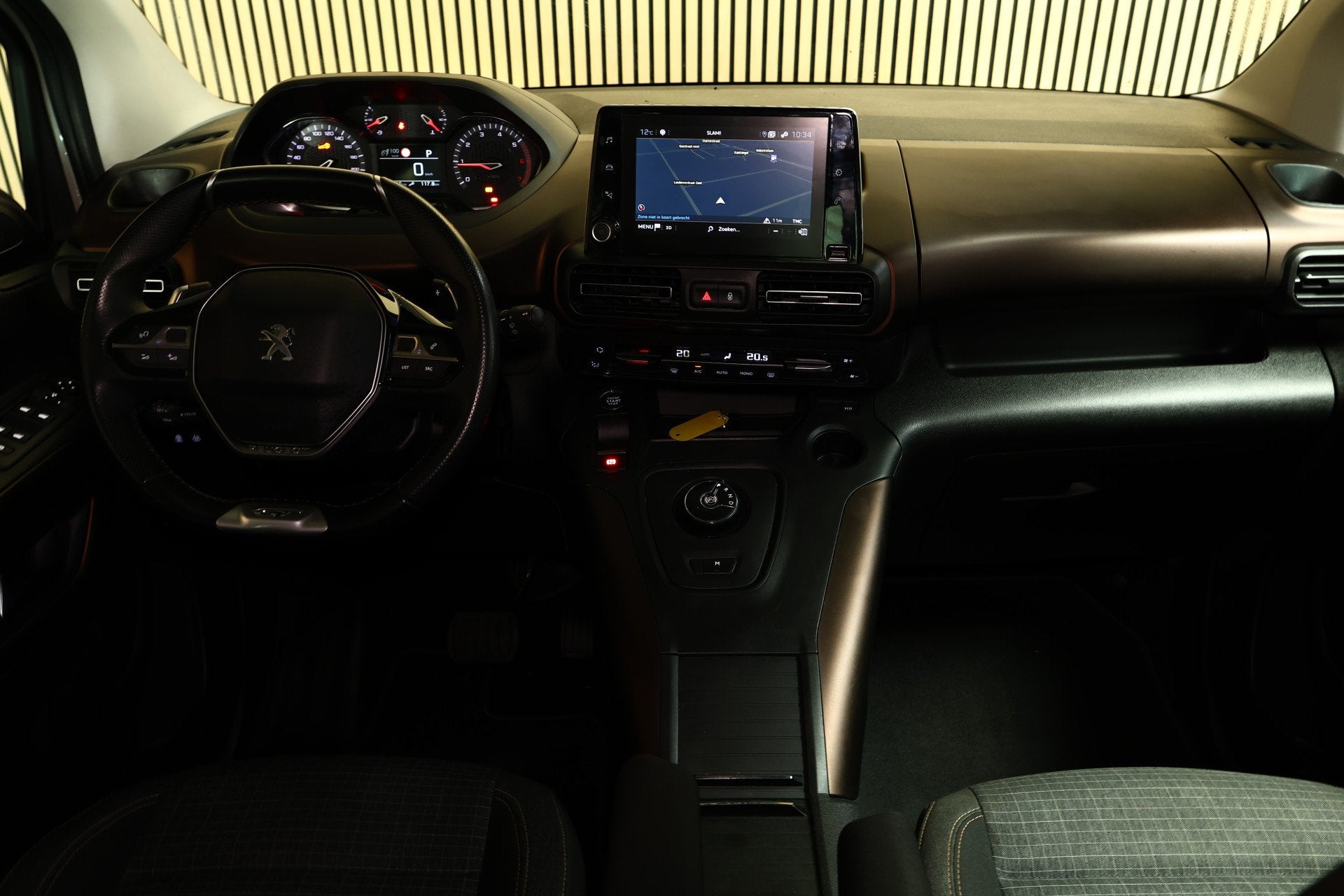 Peugeot Rifter 1.2 Puretech GT-Line AUT CARPLAY CAM NAV PANO, Gebruikt, 1199 cc, Bedrijf, Rifter