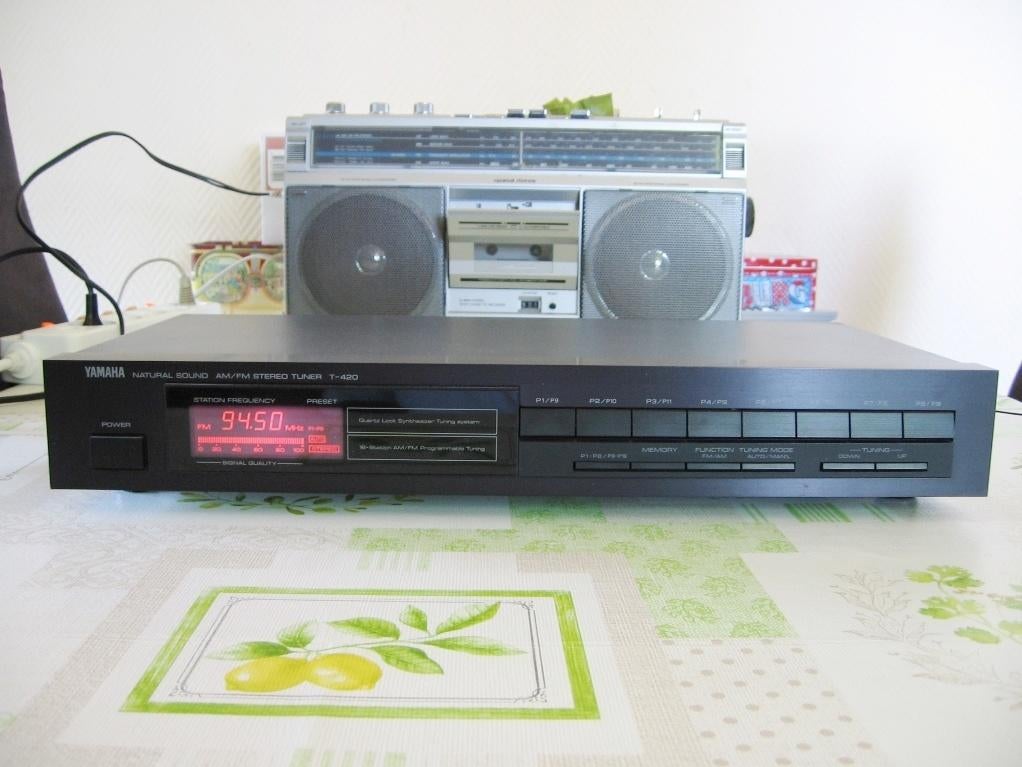 Yamaha T-420 tuner serviced, Audio, Tv en Foto, Tuners, Ophalen of Verzenden, Gebruikt
