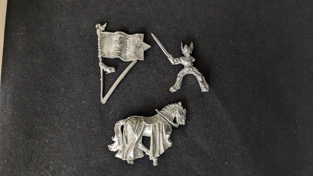 Dol Amroth Banner Bearer Mounted, Ophalen of Verzenden, Zo goed als nieuw, Warhammer