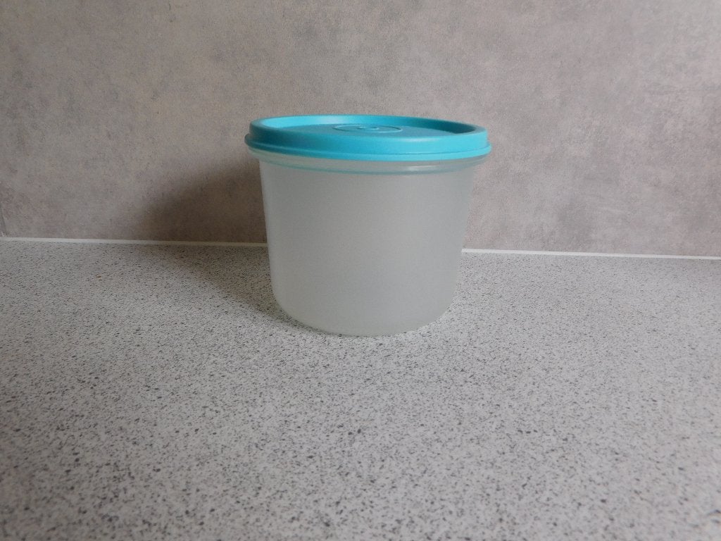 Tupperware Ruimtekom 550 ml. Blauw, Ophalen of Verzenden, Zo goed als nieuw, Blauw, Bak of Kom