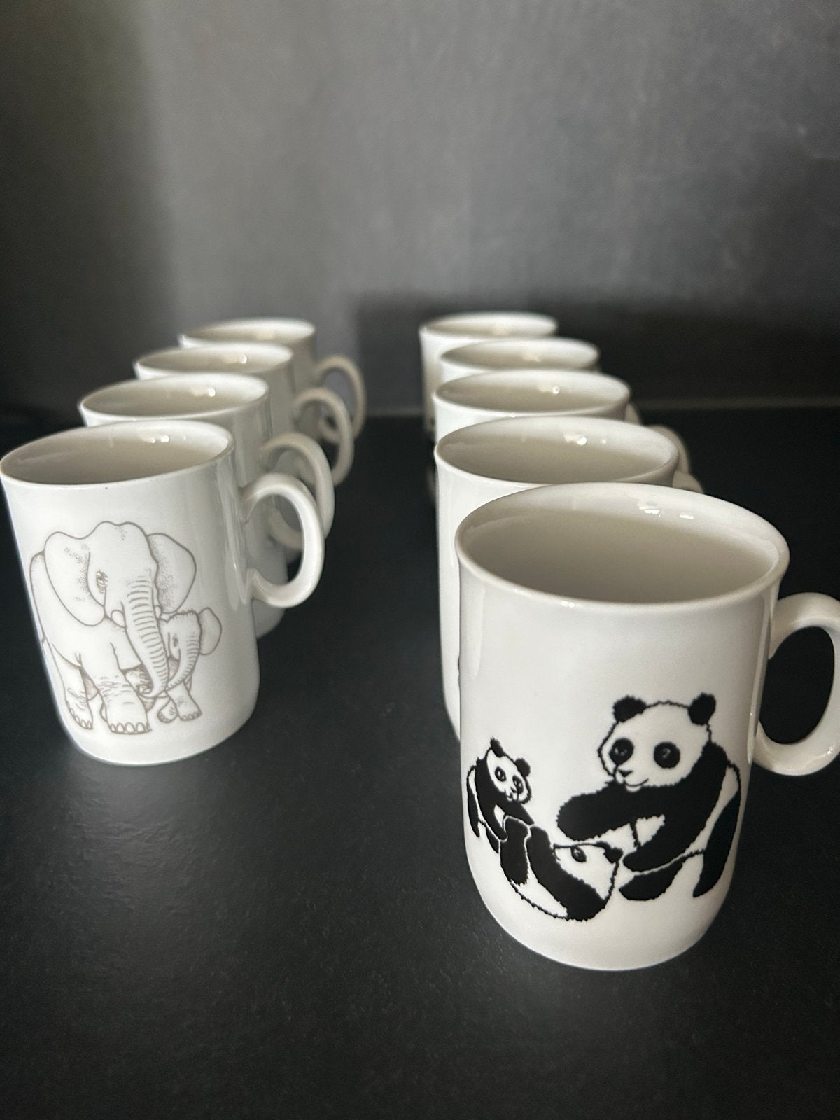 Mokken met dierenprint - Olifant en Panda, Ophalen, Gebruikt, Keramiek, Mok