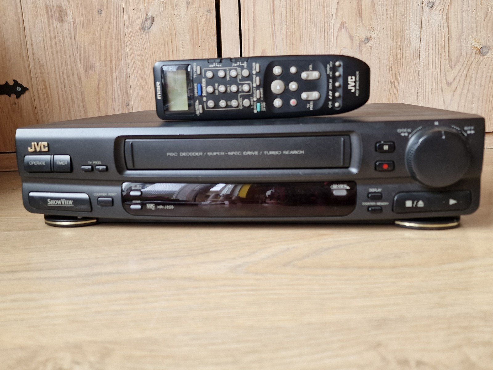 JVC HR-J228E VHS-speler met afstandsbediening en handleiding, Ophalen of Verzenden, Gebruikt, VHS-speler of -recorder
