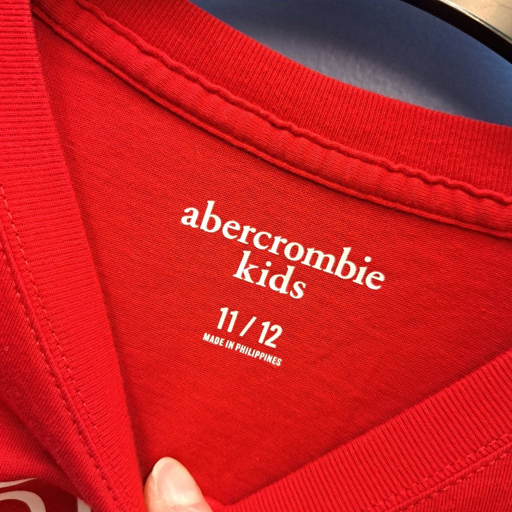 Abercrombie & Fitch kids rode longsleeve 146-152 nr 44364, Abercrombie & Fitch, ., Jongen of Meisje, Abercrombie & Fitch