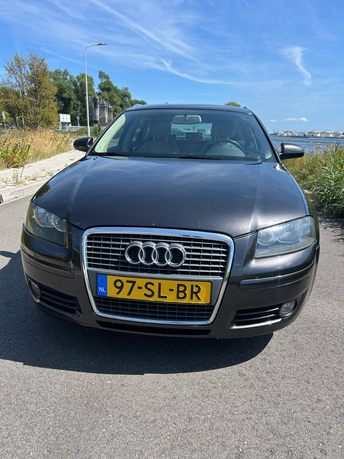Audi A3 1.6 Sportback 85KW 2006 Grijs, Auto's, Audi, Voorwielaandrijving, 15 km/l, Beige, 4 cilinders