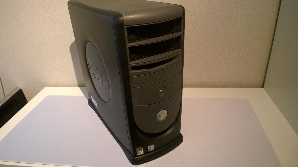 Dell Dimension 4300 Set, Pentium 4, GeForce 2 MX, Win XP, Computers en Software, Ophalen, Dell