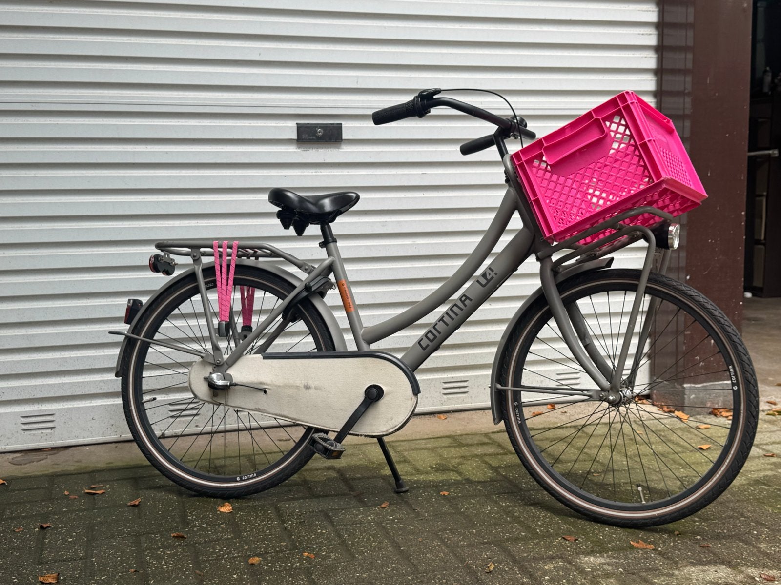 Cortina U4 transportfiets meisje 24 inch met roze krat, 56 cm of meer, Trommelrem, Ophalen, Overige merken