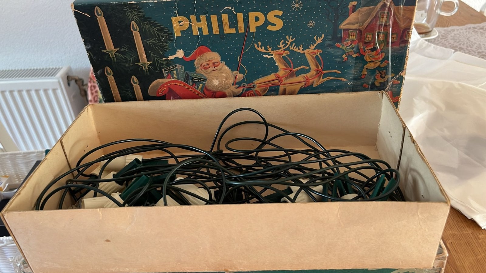 Philips kerstverlichting, Diversen, Ophalen