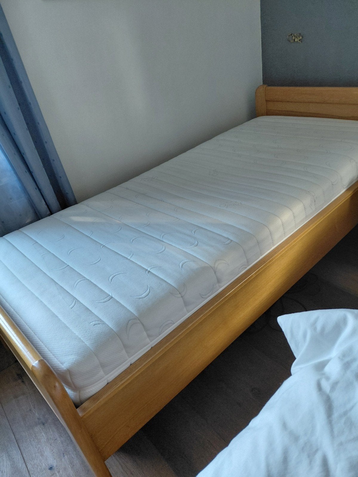 1persoons bed 200/90, Ophalen, Gebruikt, 90 cm, Eenpersoons