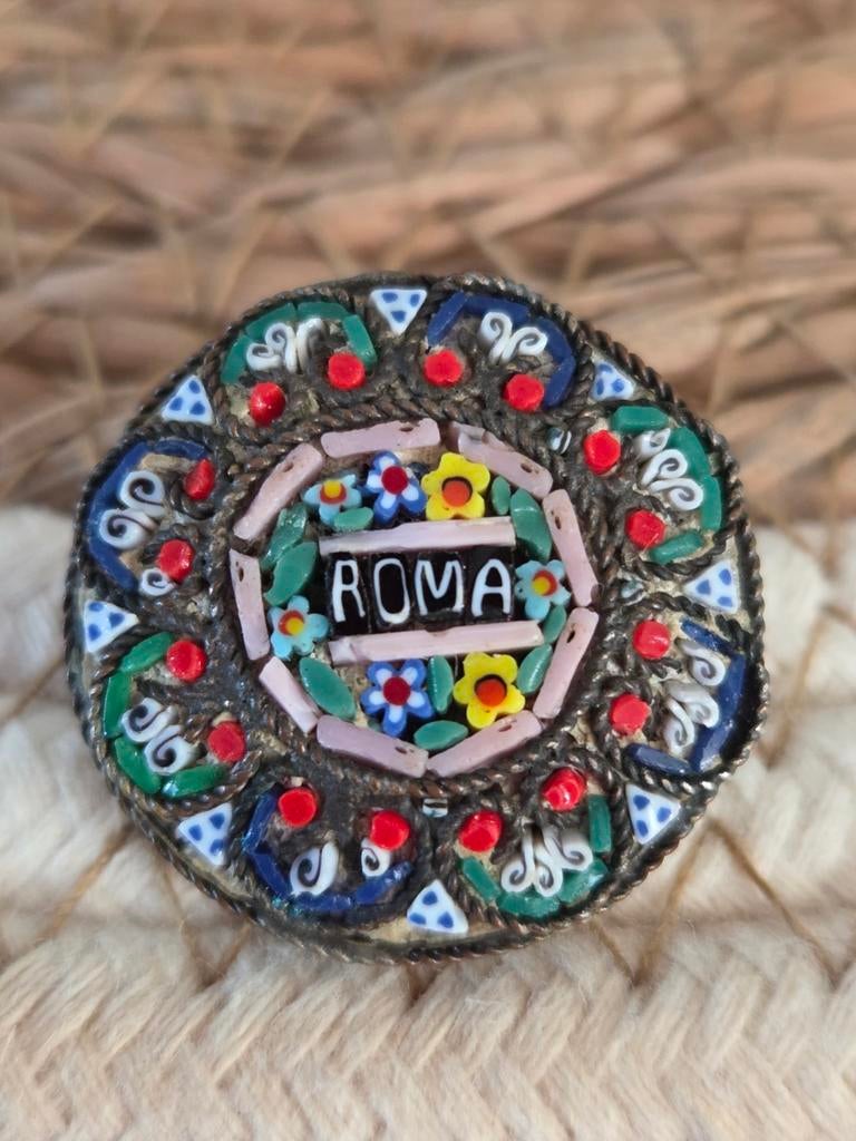 Antieke Italiaanse Roma MICRO MOZAÏEK BROCHE, Verzenden, Overige materialen, Broche