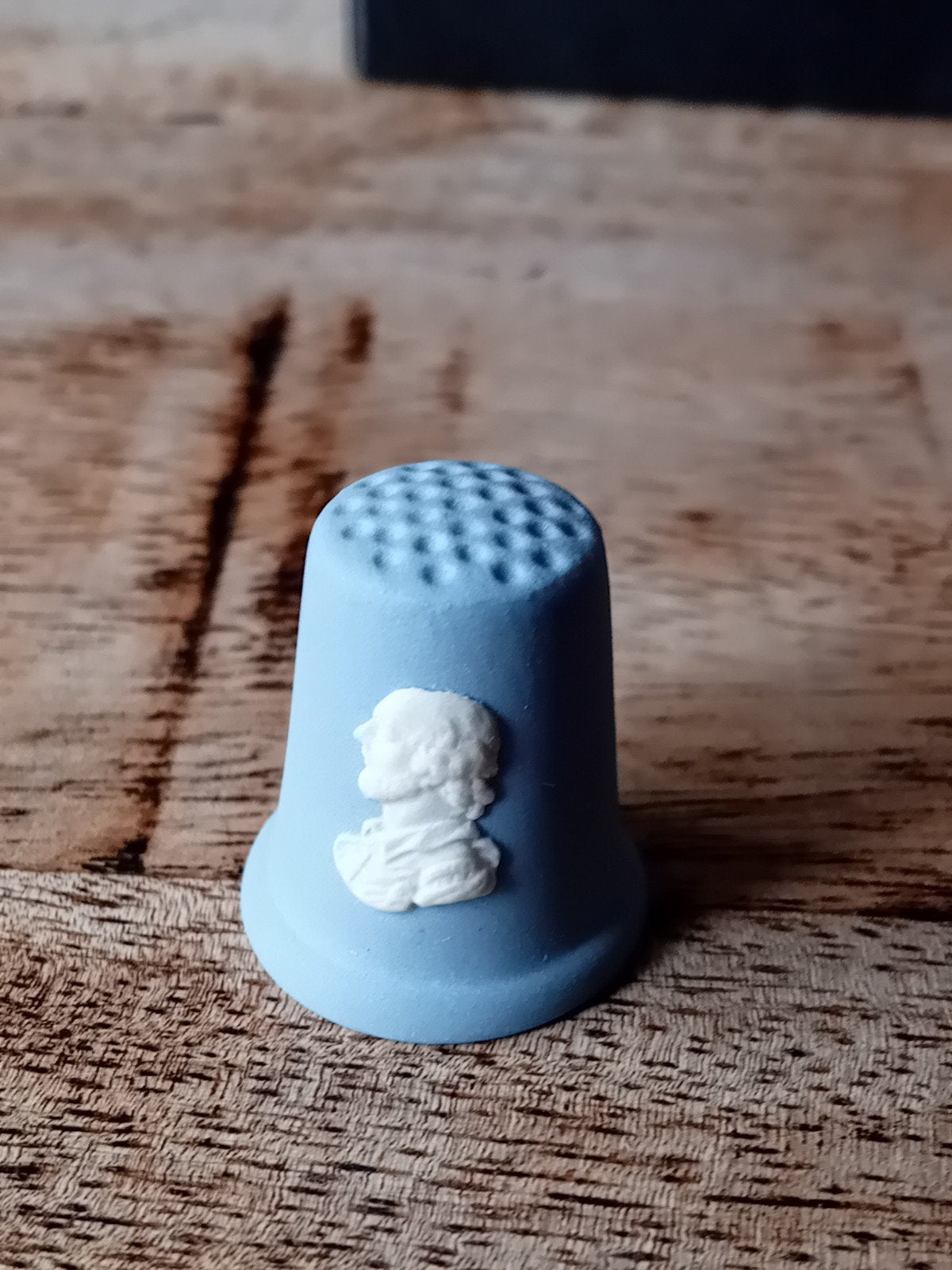 Vingerhoedjes verzamelen wedgwood Shakespeare in doosje, Verzamelen, Ophalen of Verzenden, Zo goed als nieuw