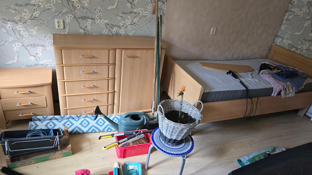 Bed dressoir nachtkast, Huis en Inrichting, Slaapkamer | Bedden, Ophalen, Gebruikt, Tweepersoons, Hout