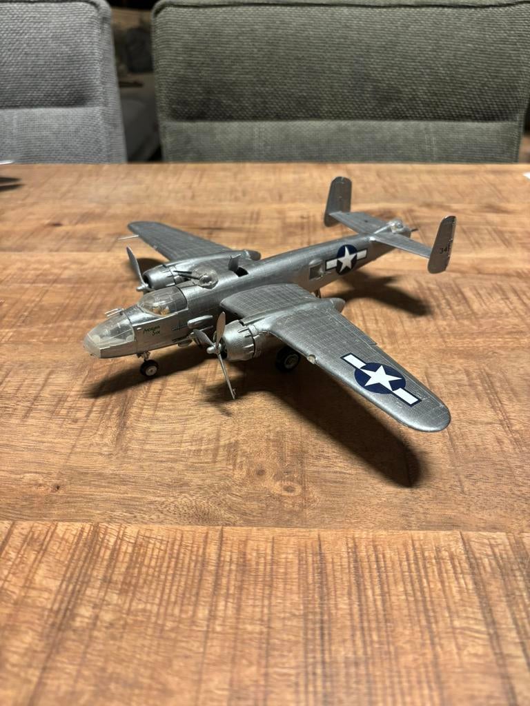 B-25 Mitchell 1/72, Overige merken, 1:72 tot 1:144, Ophalen of Verzenden, Zo goed als nieuw
