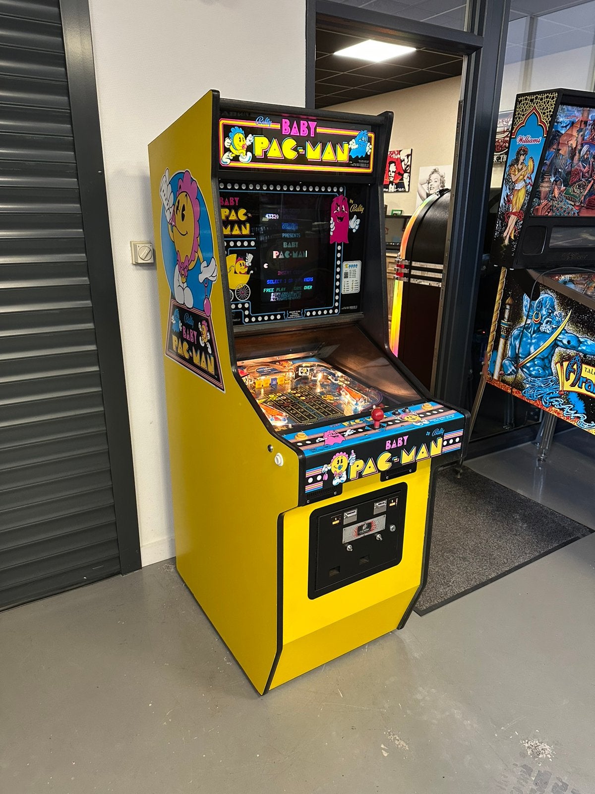 Unieke arcade - flipperkast Bally Baby Pacman 1982