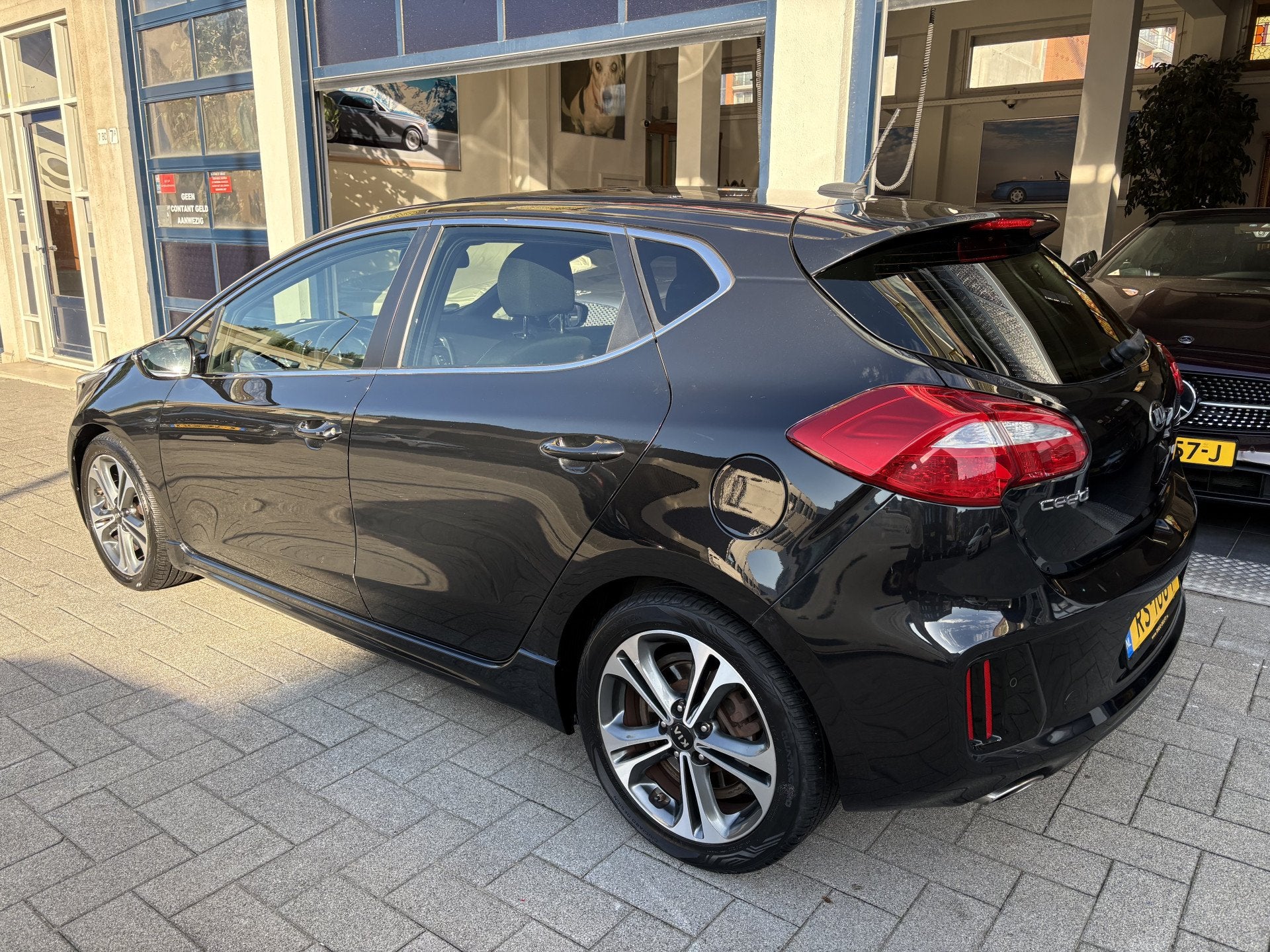 Kia cee'd 1.6 CRDi . GT-Line AUTOMAAT/CAMERA/CLIMA/NW APK, Auto's, 136 pk, Gebruikt, Euro 6, 4 cilinders