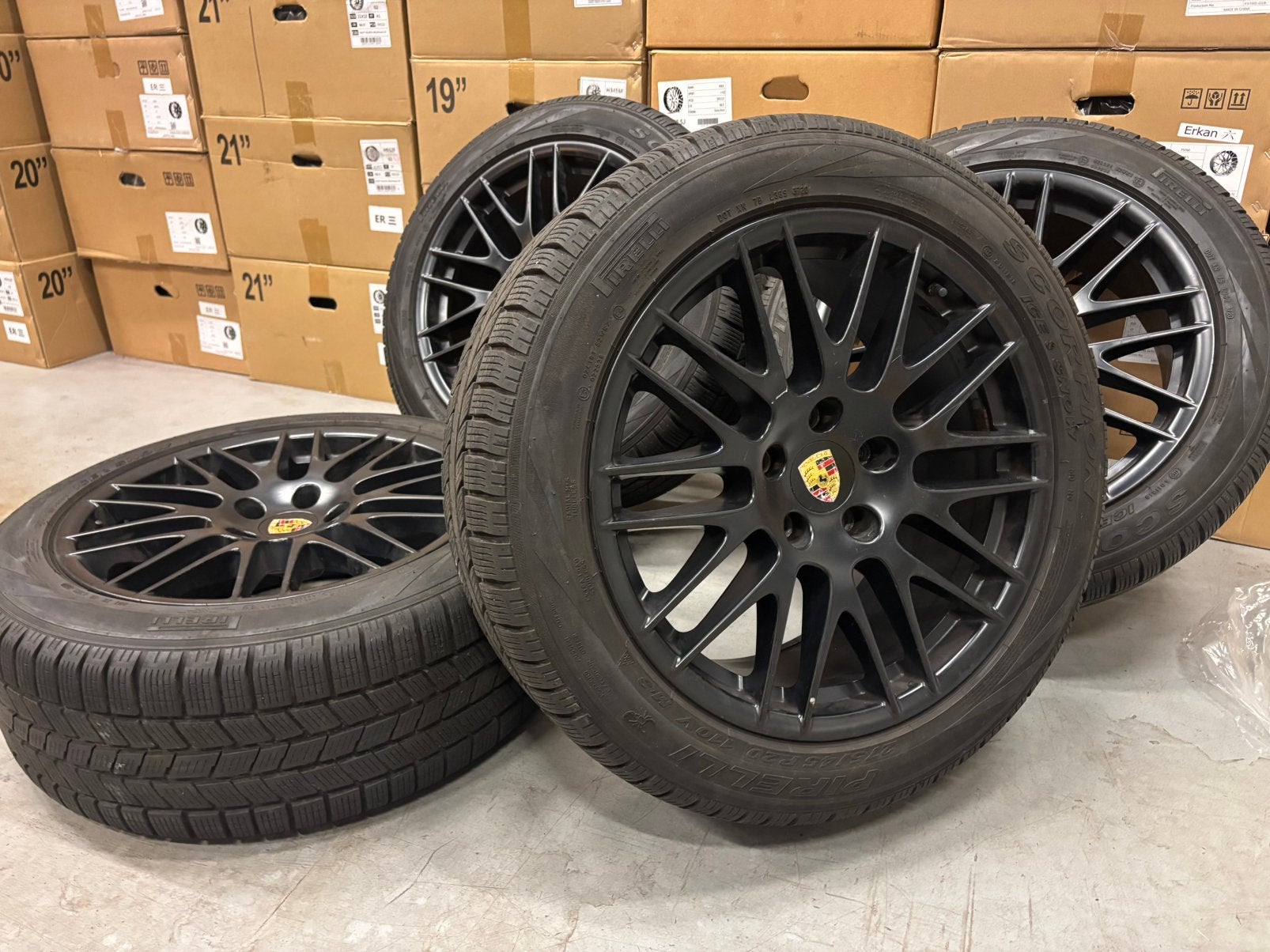 20 inch originele Porsche Cayenne winterset 5x130 pirelli, 275 mm, Banden en Velgen, 20 inch, Winterbanden