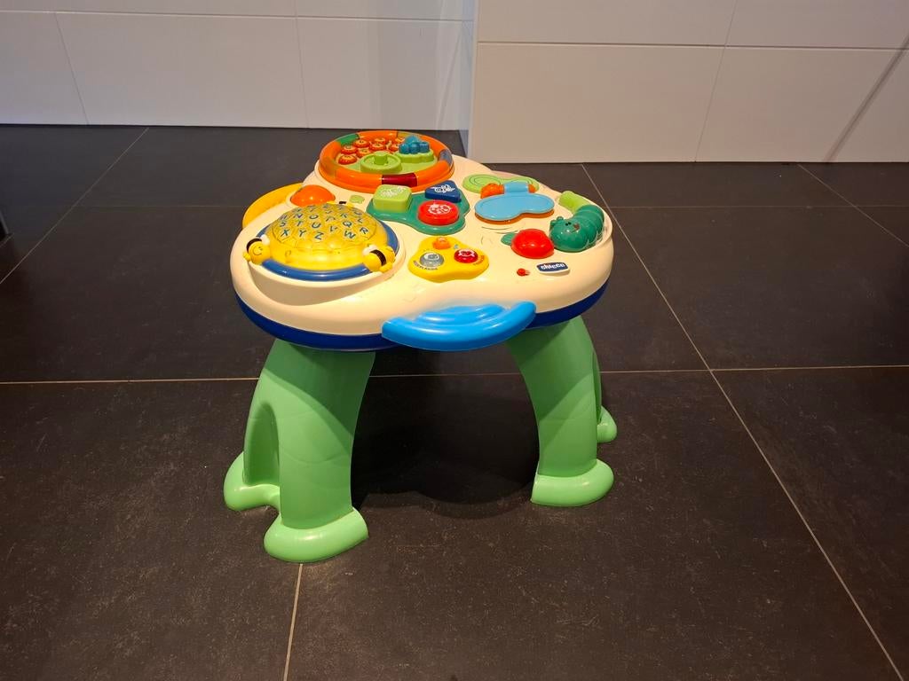 Speeltafel Chicco  baby's en peuters - stimuleert motoriek, Ophalen, Gebruikt
