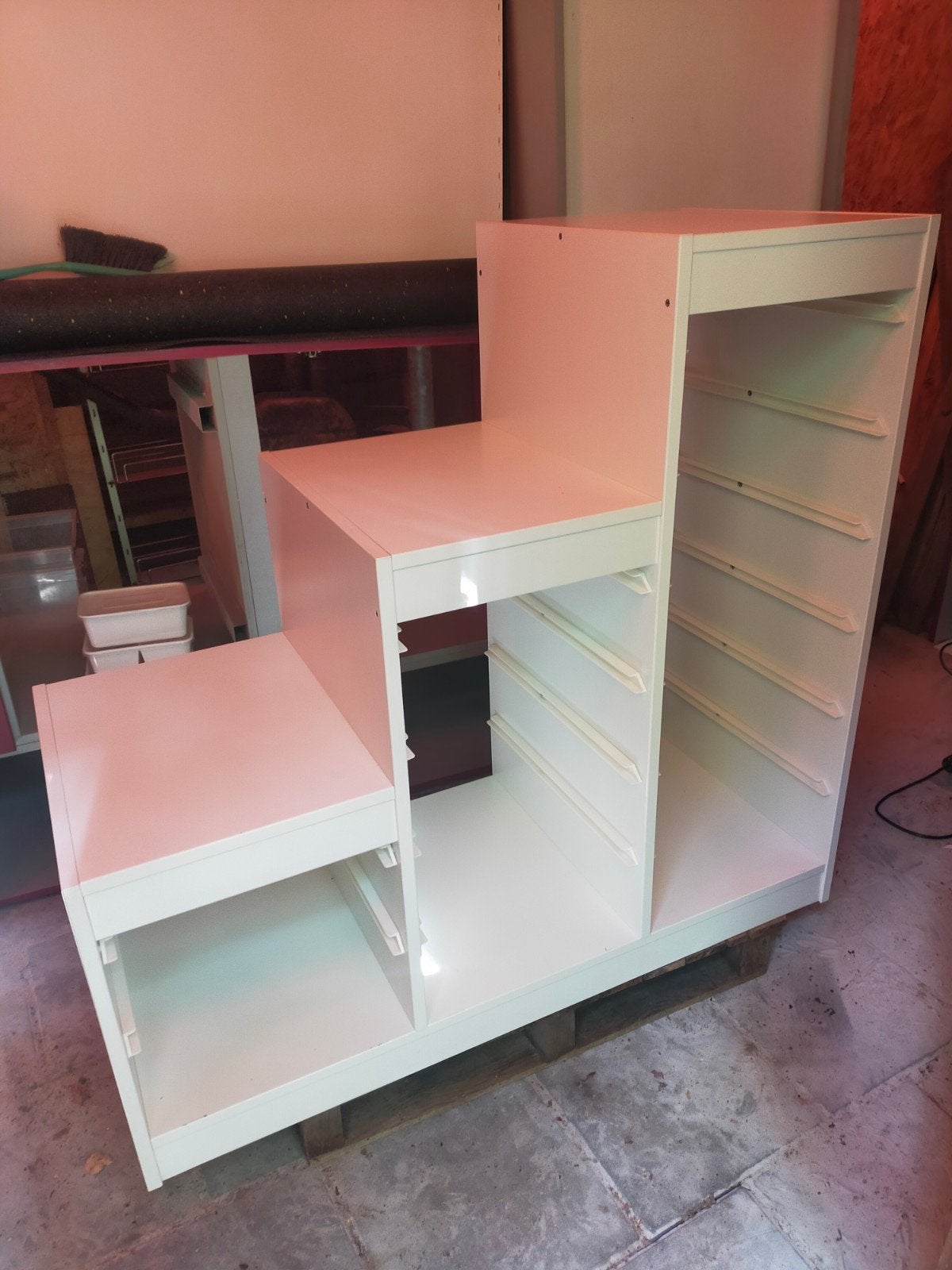 Ikea Trofast Kast / Ladekast Wit zonder bakken ZGAN, Ophalen, Zo goed als nieuw, Minder dan 150 cm, Minder dan 100 cm
