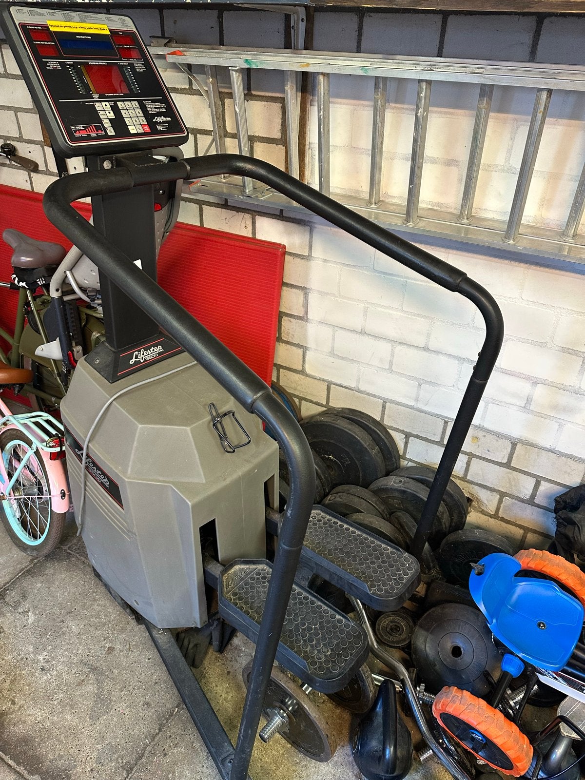 Life Fitness Stepper - Stepmachine voor Thuisgym, Sport en Fitness, Ophalen, Gebruikt, Stepapparaat, Metaal