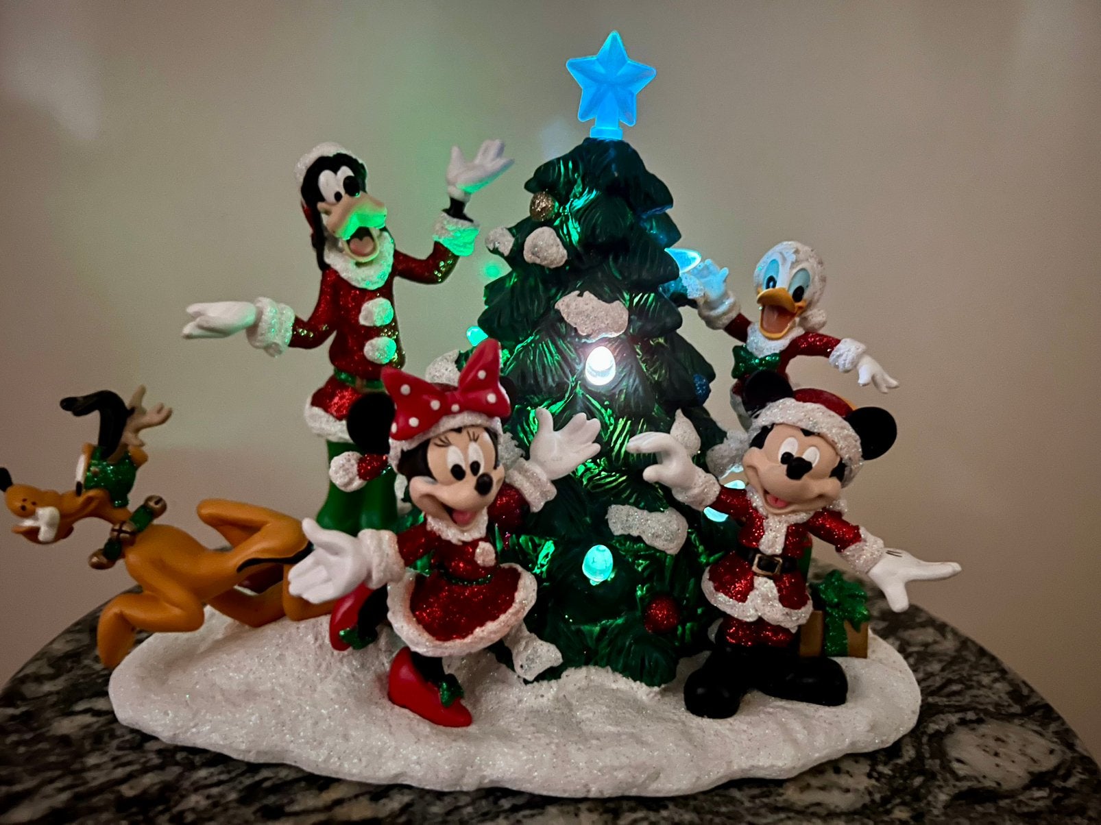 Disney Verlicht Kerstbeeldje (Mickey, Minnie, Goofy & Pluto), Ophalen, Donald Duck, Zo goed als nieuw, Beeldje of Figuurtje
