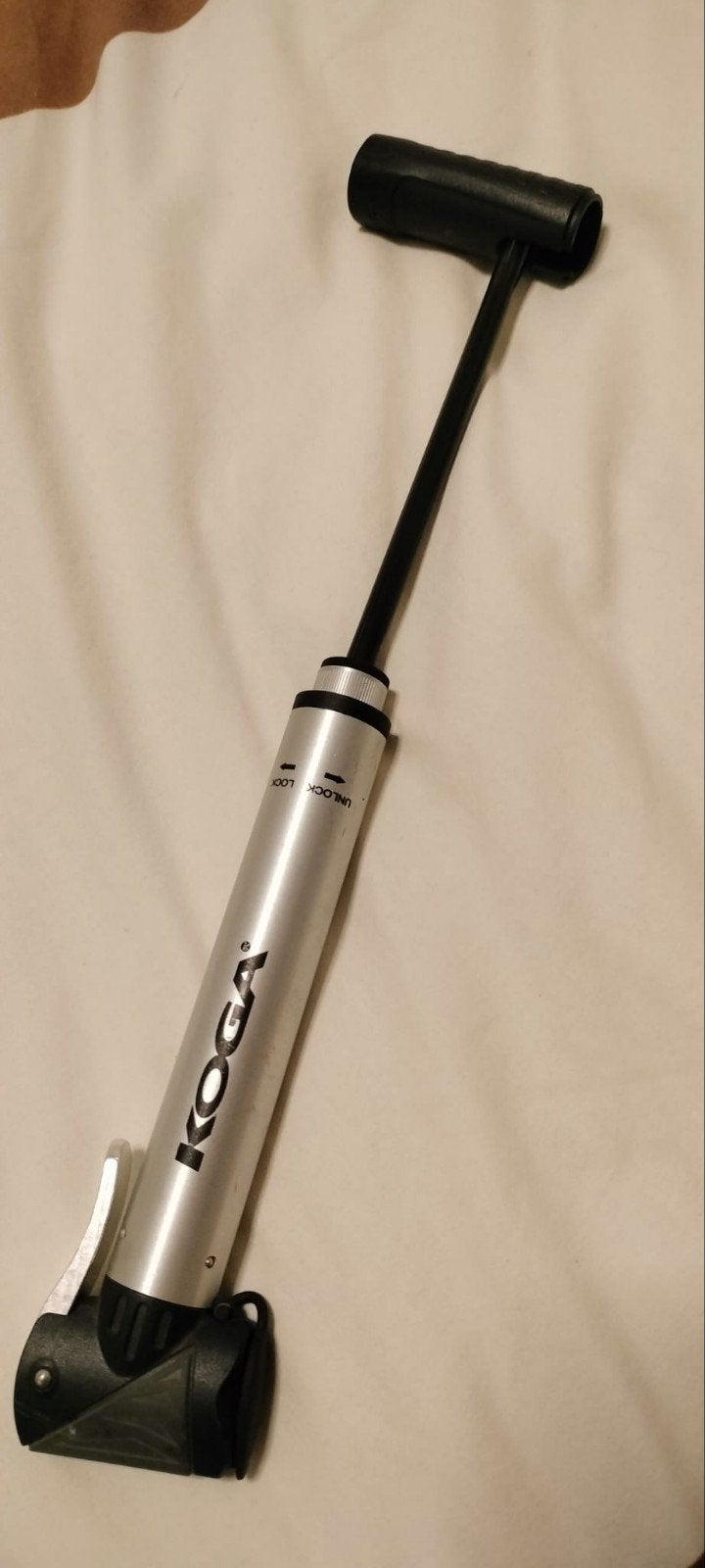 KOGA mini handpomp CLD-026N - Telescopische fietspomp, Ophalen of Verzenden, Gebruikt