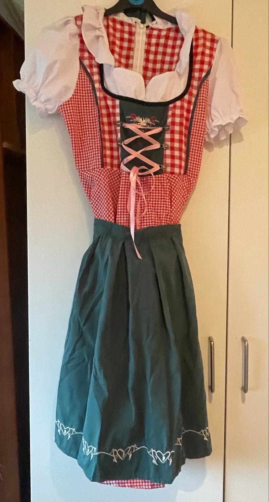 Dirndl jurk - Nooit gedragen - Maat 40 (bovenlijfje t/m cupC, Maat 38/40 (M), Overige typen, Nieuw, Ophalen of Verzenden