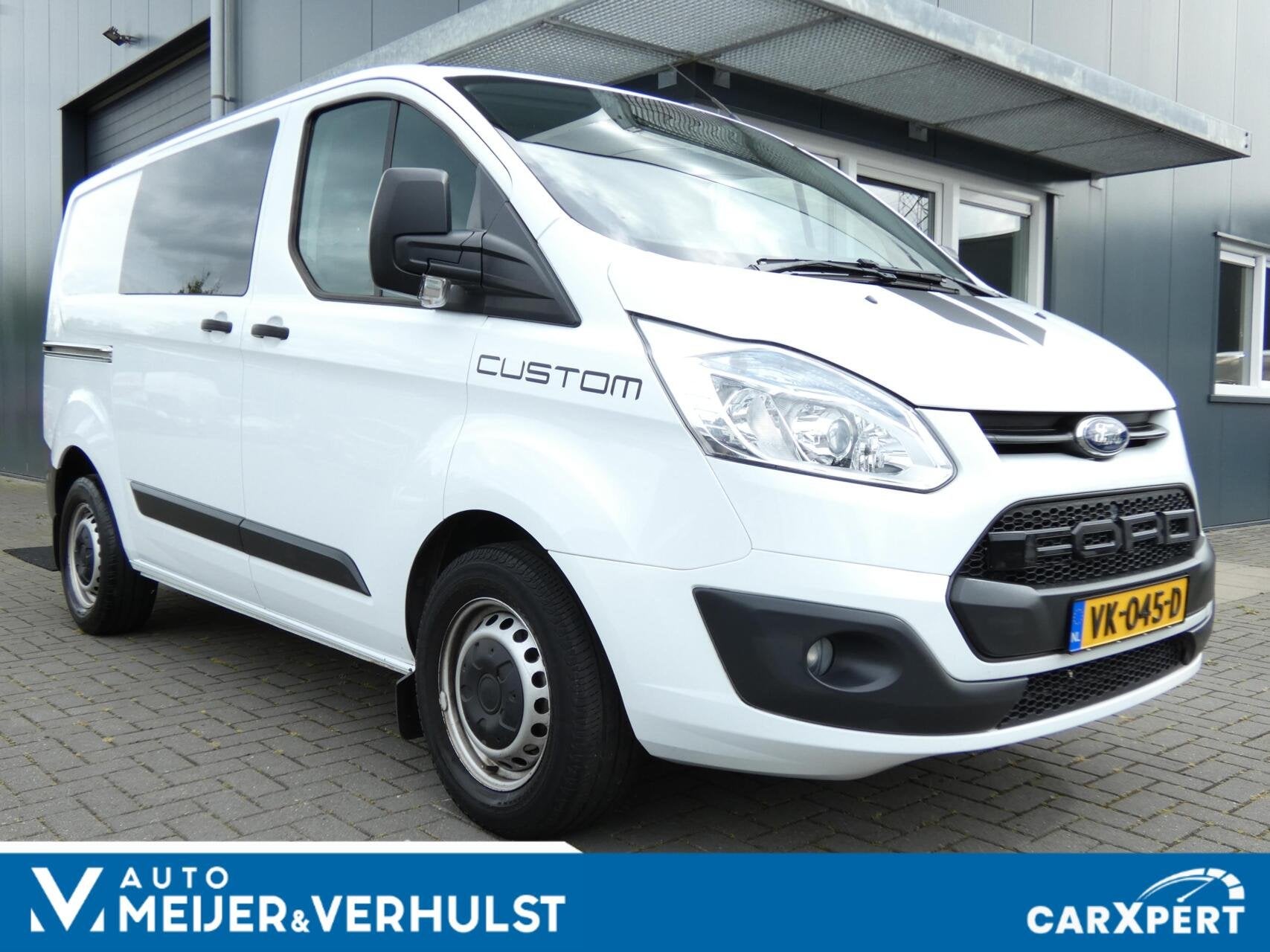 Ford Transit Custom 270 2.2 TDCI L1H1 Rolstoelbus | 4-PERSOO, Auto's, Voorwielaandrijving, Euro 5, Gebruikt, 4 cilinders