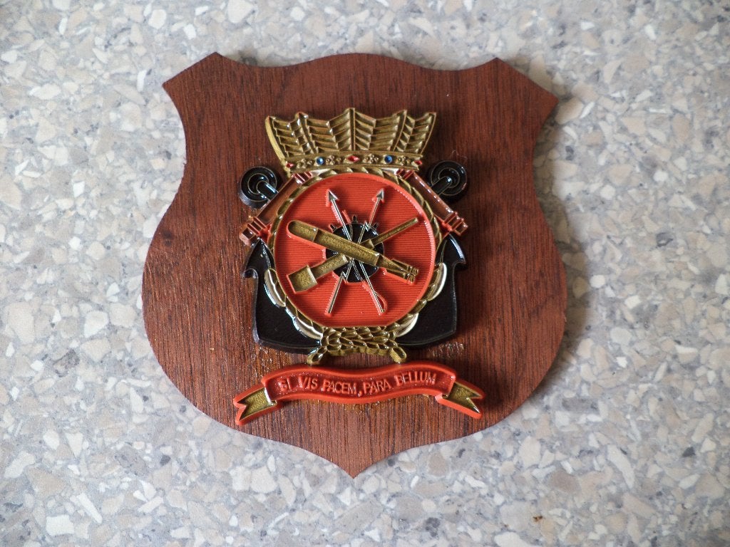 Wapenschild bewapeningswerkplaatsen der marine, Ophalen of Verzenden, Marine, Nederland, Embleem of Badge