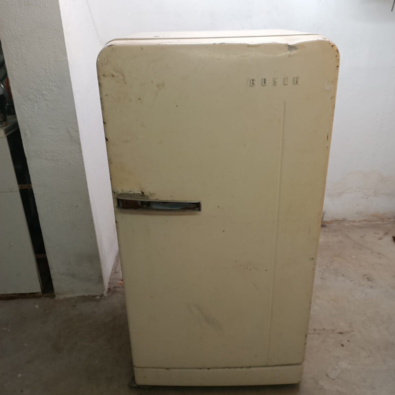 Vintage BOSCH koelkast uit de jaren '50 of '60 - werkt nog!, Witgoed en Apparatuur, Koelkasten en IJskasten, Ophalen, Gebruikt