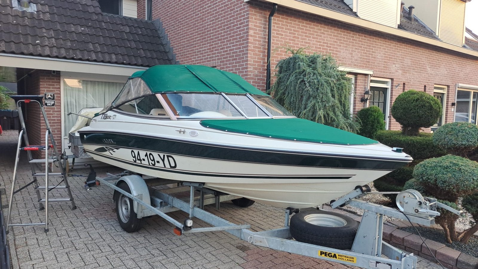 Snelle Motorboot - Ideaal voor watersport en plezier, Watersport en Boten, Ophalen of Verzenden, Gebruikt