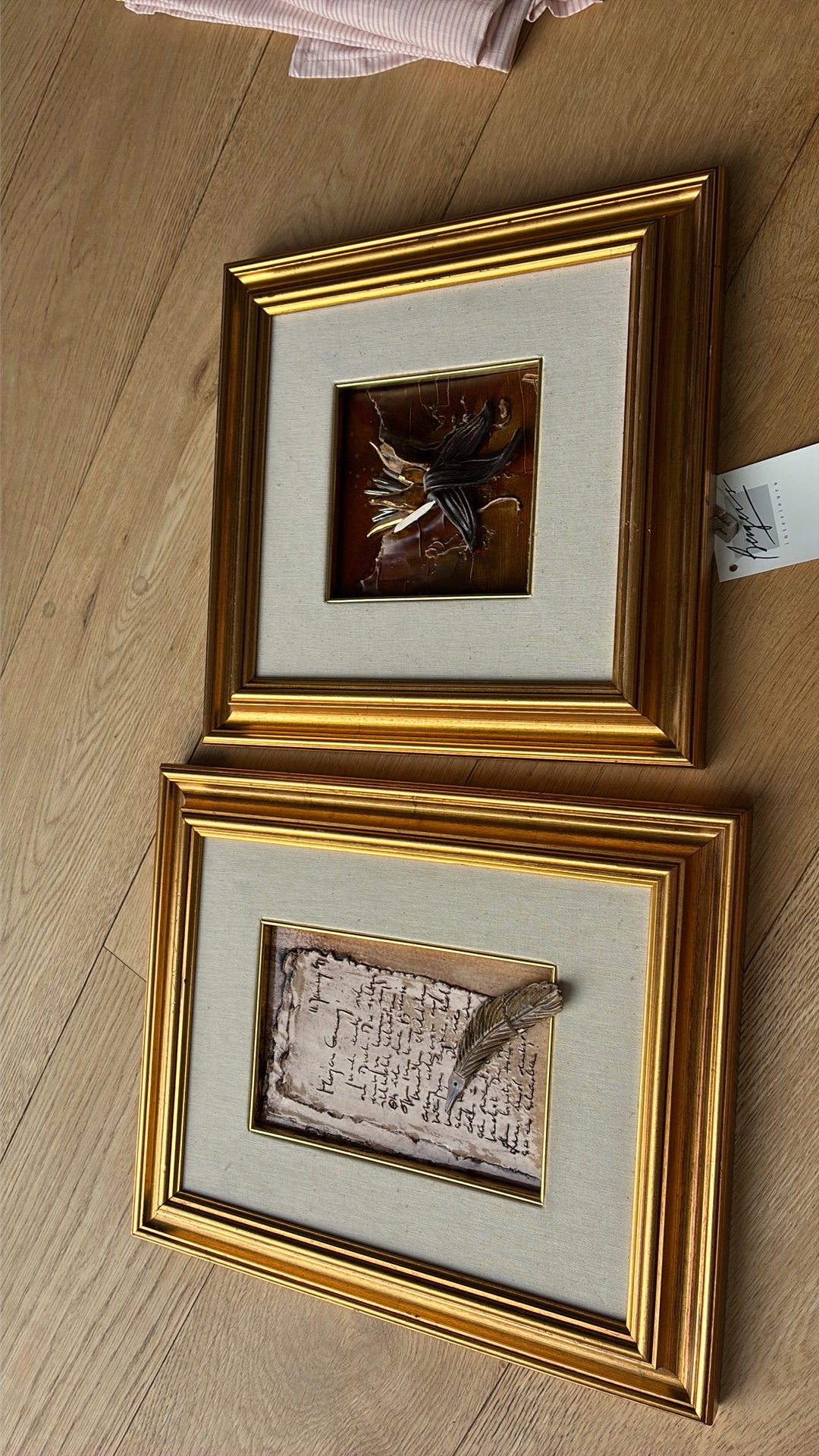 2 mooie lijsten met relief, Huis en Inrichting, Woonaccessoires | Lijsten, Ophalen of Verzenden, Gebruikt, Hout, Minder dan 50 cm