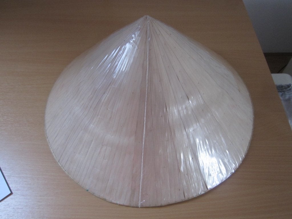 Originele Vietnamese hoed  Nieuw., Ophalen of Verzenden, Nieuw, Carnaval, Accessoires