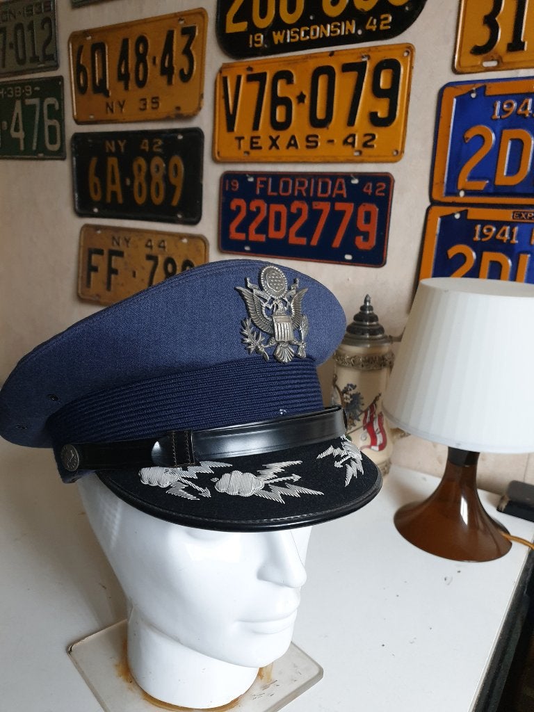 Pet/Cap USAF Lt/Col & Garrison Cap USAF 1950s, Verzamelen, Militaria | Algemeen, Ophalen of Verzenden, Luchtmacht, Nederland, Helm of Baret