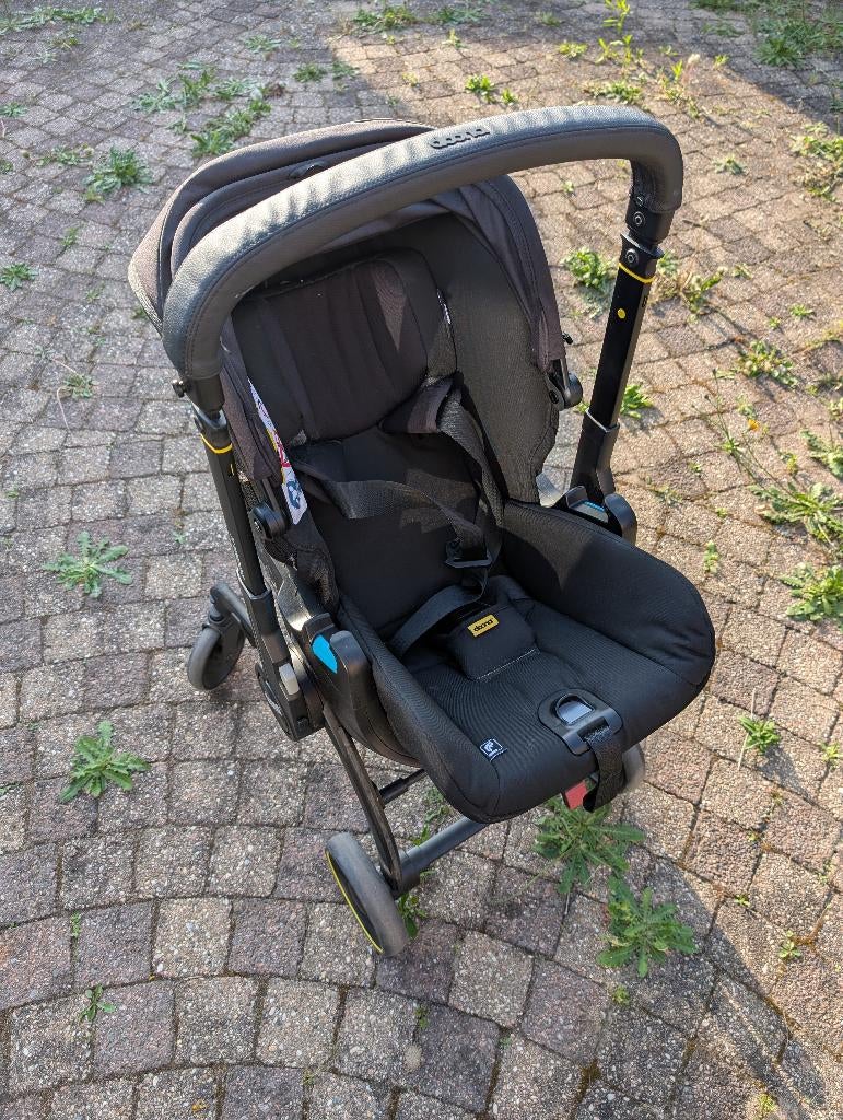 Doona X i-Size inclusief Isofix base + regenhoes, Gebruikt, Slaapstand, Isofix, 0 t/m 13 kg