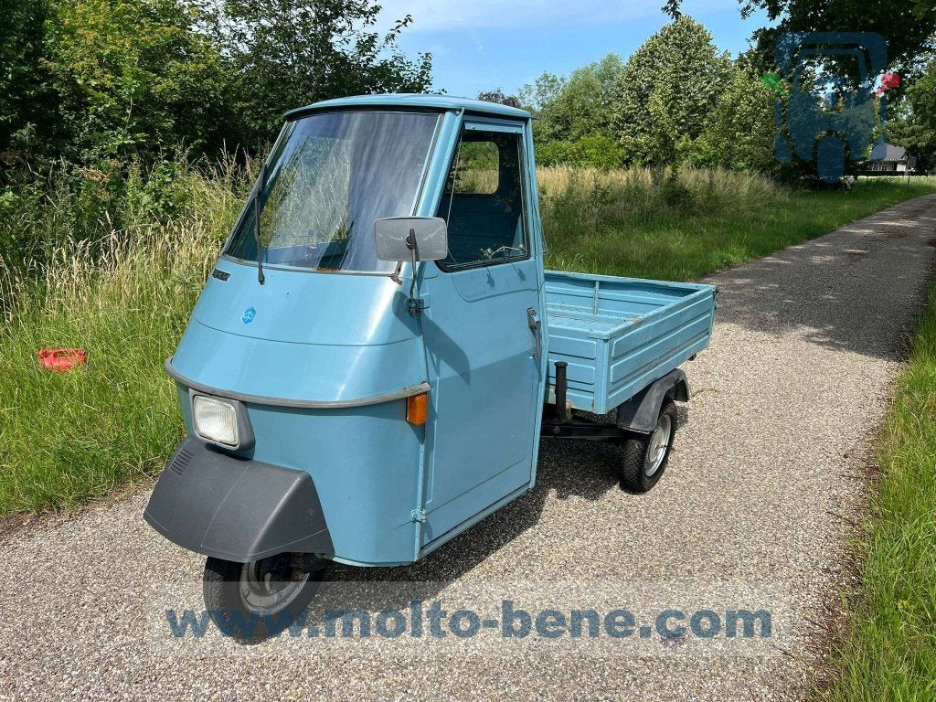 Piaggio Vespa Ape 50 Tuktuk Driewieler Foodtruck TL3, Fietsen en Brommers, Brommers | Oldtimers, Overige merken, Piaggio, Maximaal 45 km/u