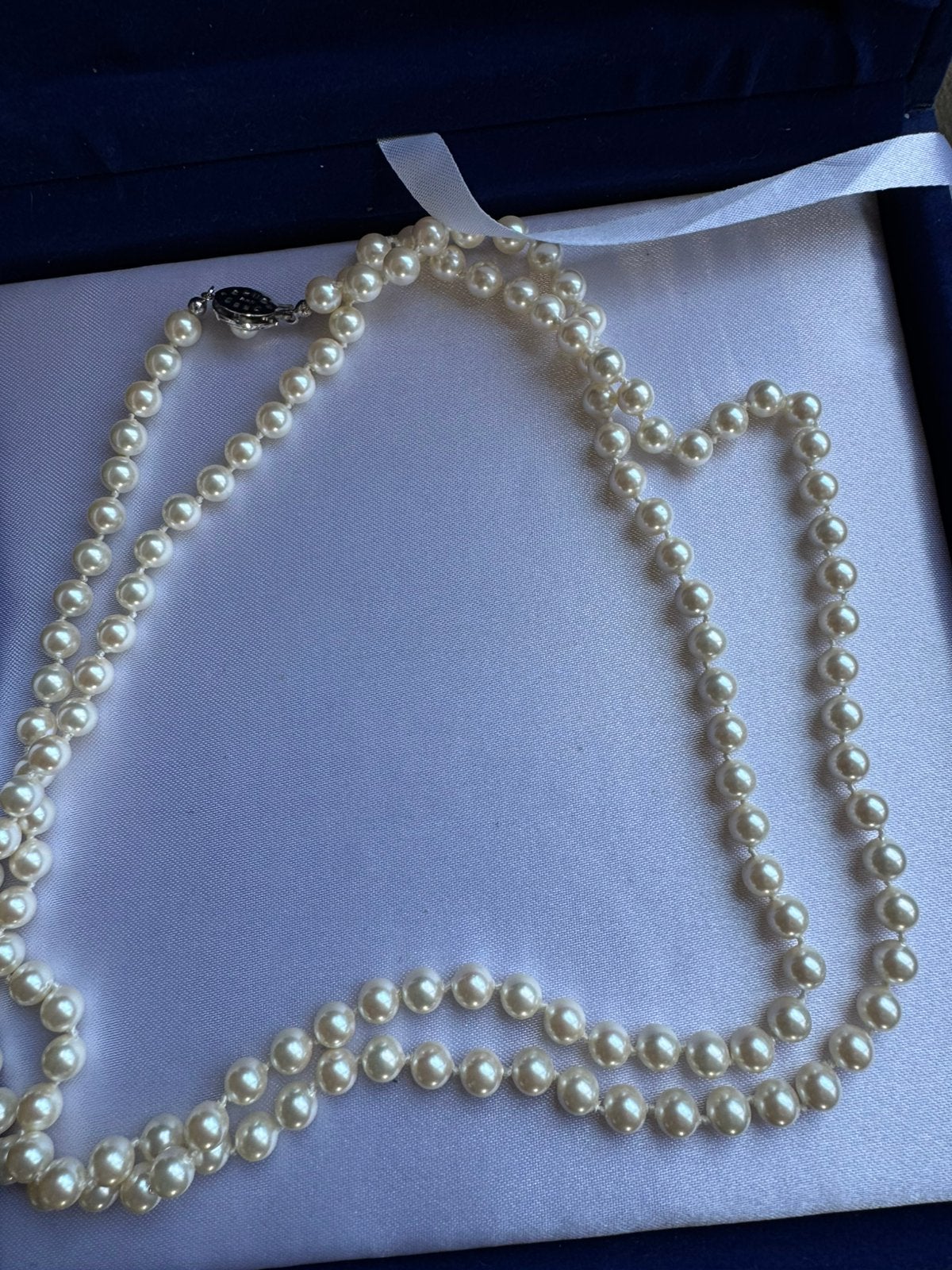 pearl necklace with a silver clasp, Verzenden, Zo goed als nieuw, Zilver
