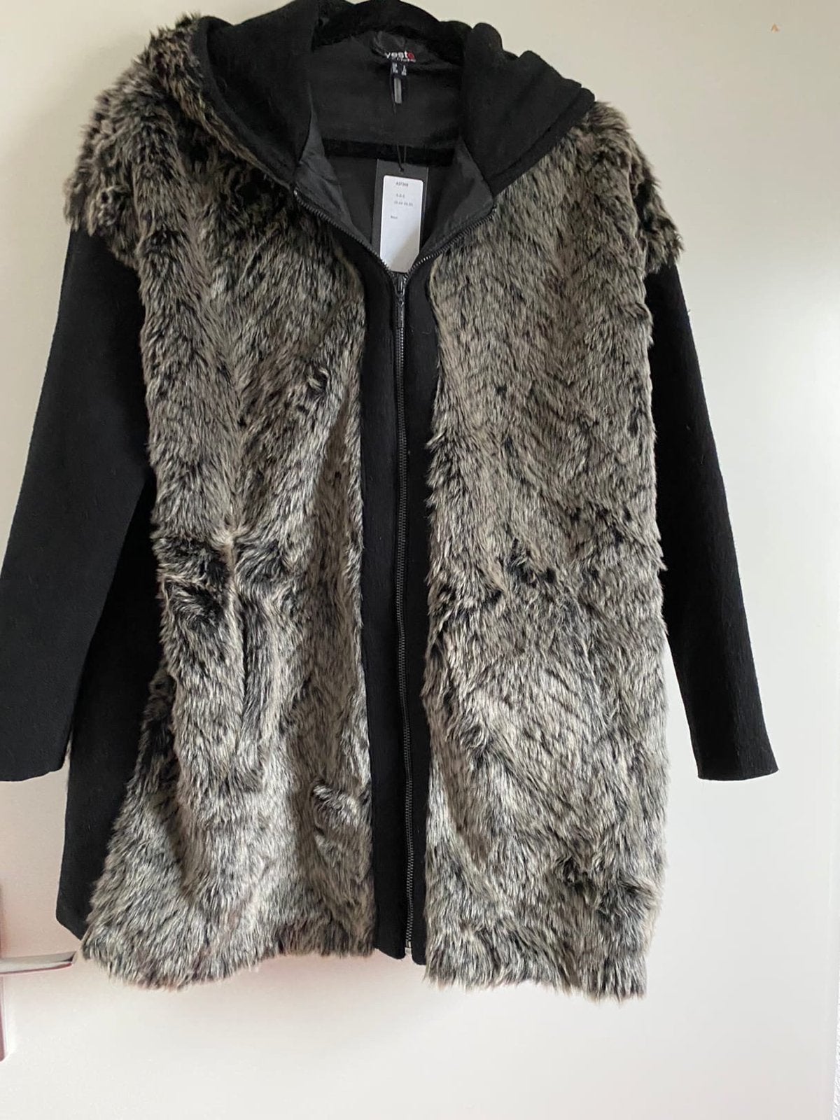 YESTA Dames Jas met Bont en Capuchon - Maat 50/52, Ophalen of Verzenden, Nieuw, Maat 46/48 (XL) of groter, Zwart