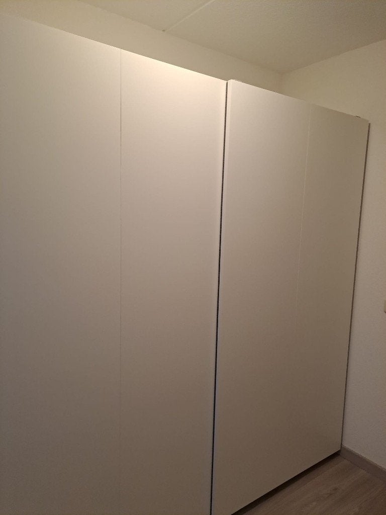 schuifdeurkast, Ophalen, Kunststof, 150 tot 200 cm, Met lade(s)