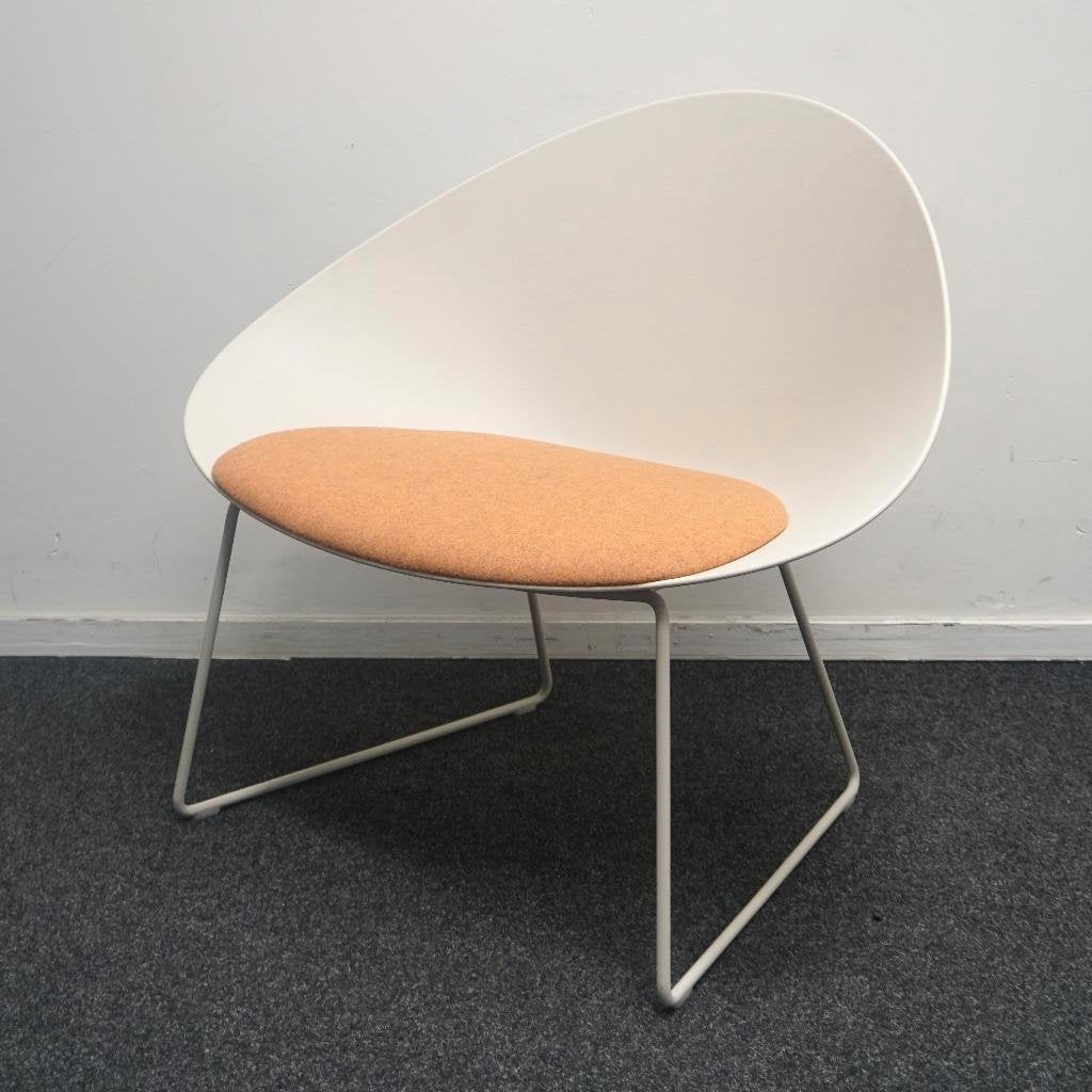 Arper Adell Lounge Chair Design Fauteuils | Beige / Oranje, Gebruikt, -, Minder dan 75 cm, -