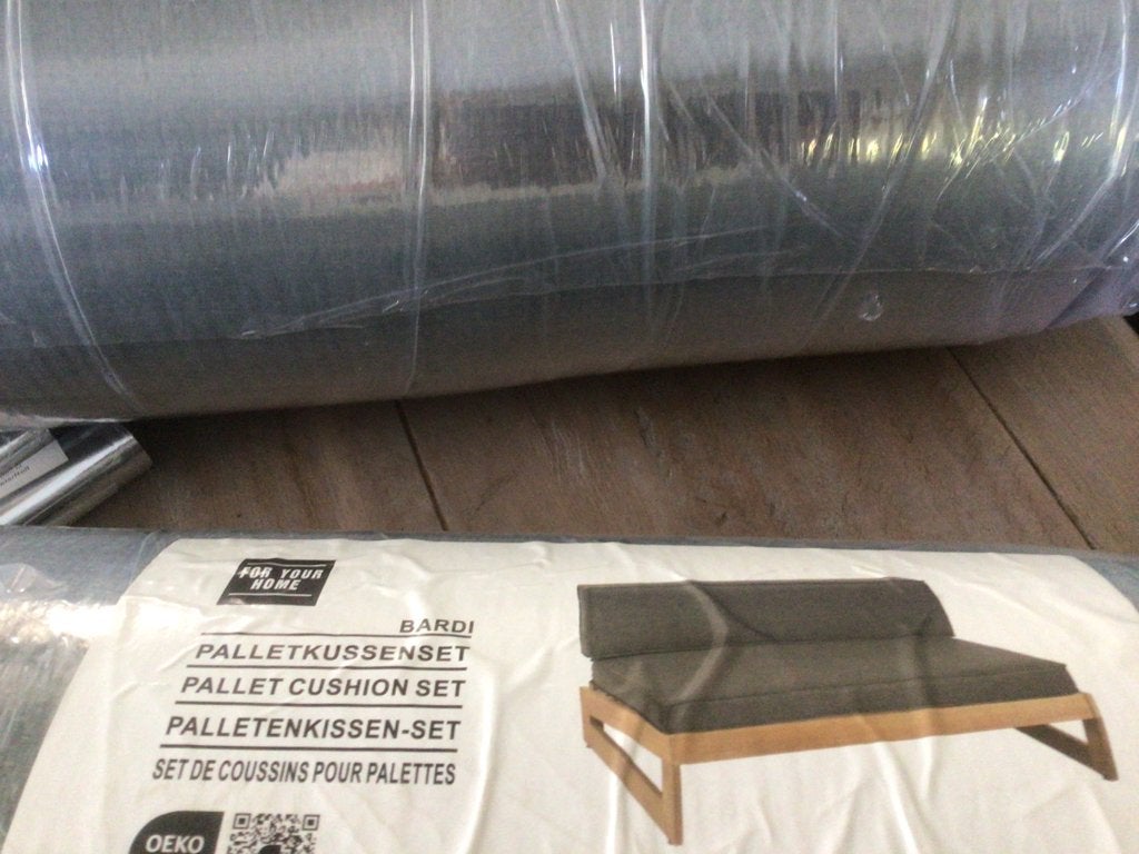 Nieuw 2x set groene palletkussens Bardi 120x70x12cm samen€60, Ophalen, Nieuw