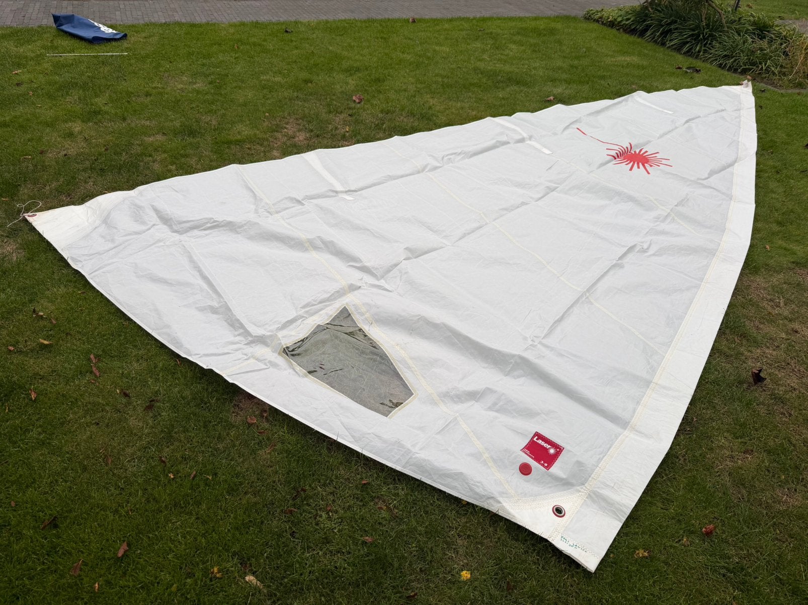 ILCA Laser Standaard mk1 zeil in zeer goede staat, Gebruikt, Ophalen of Verzenden, 3 tot 6 meter, Minder dan 15 m²