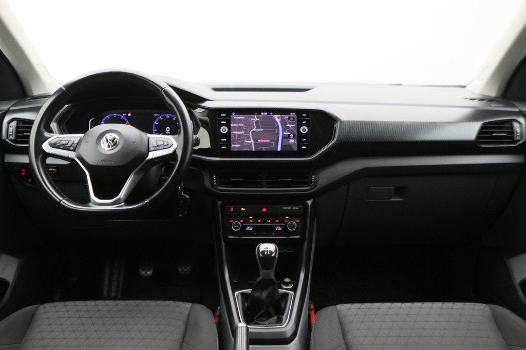 Volkswagen T-Cross 1.0 TSI Life Virtual Cockpit, Climate, AC, Voorwielaandrijving, Adaptive Cruise Control, 620 kg, 49 €/maand