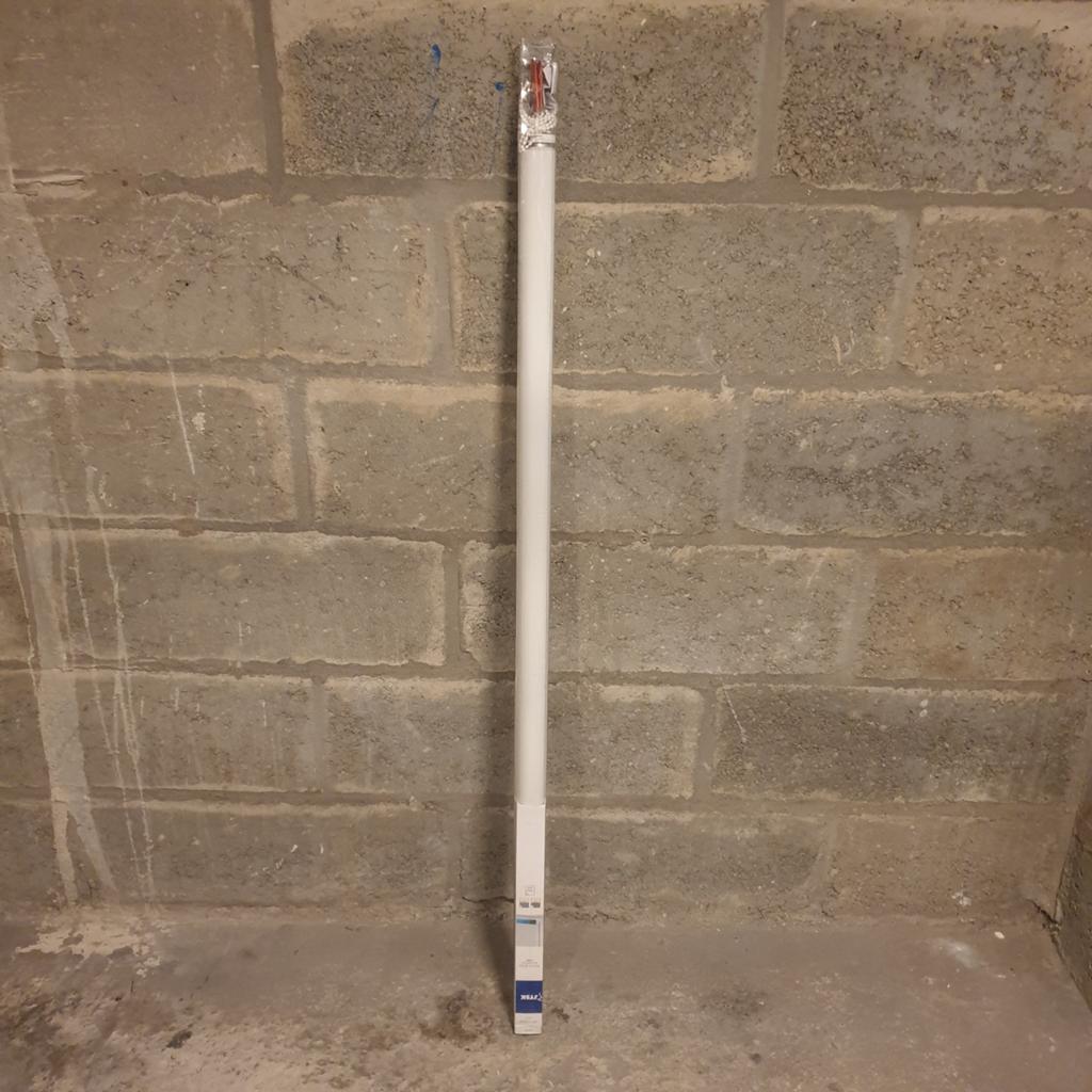 JYSK Tomma Rolgordijn Verduisterend 140x170 cm, Huis en Inrichting, Stoffering | Gordijnen en Lamellen, Ophalen, 100 tot 150 cm
