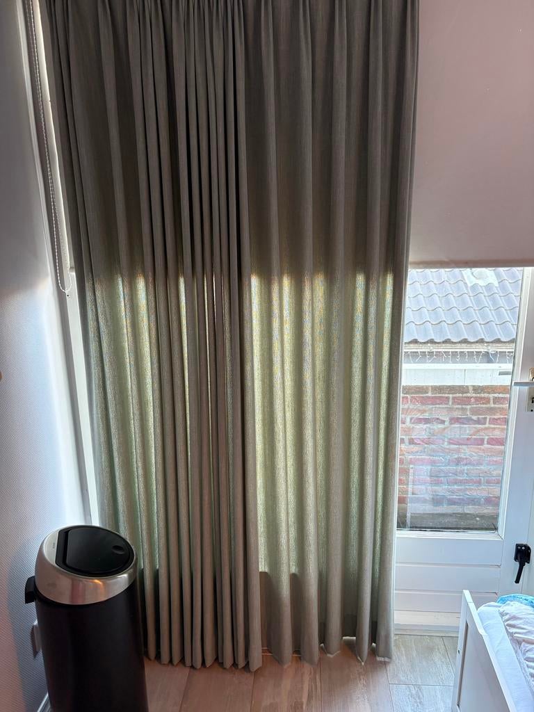 Mooie mintgroene gordijnen, zo goed als nieuw, Ophalen of Verzenden, Zo goed als nieuw, Groen, 200 cm of meer