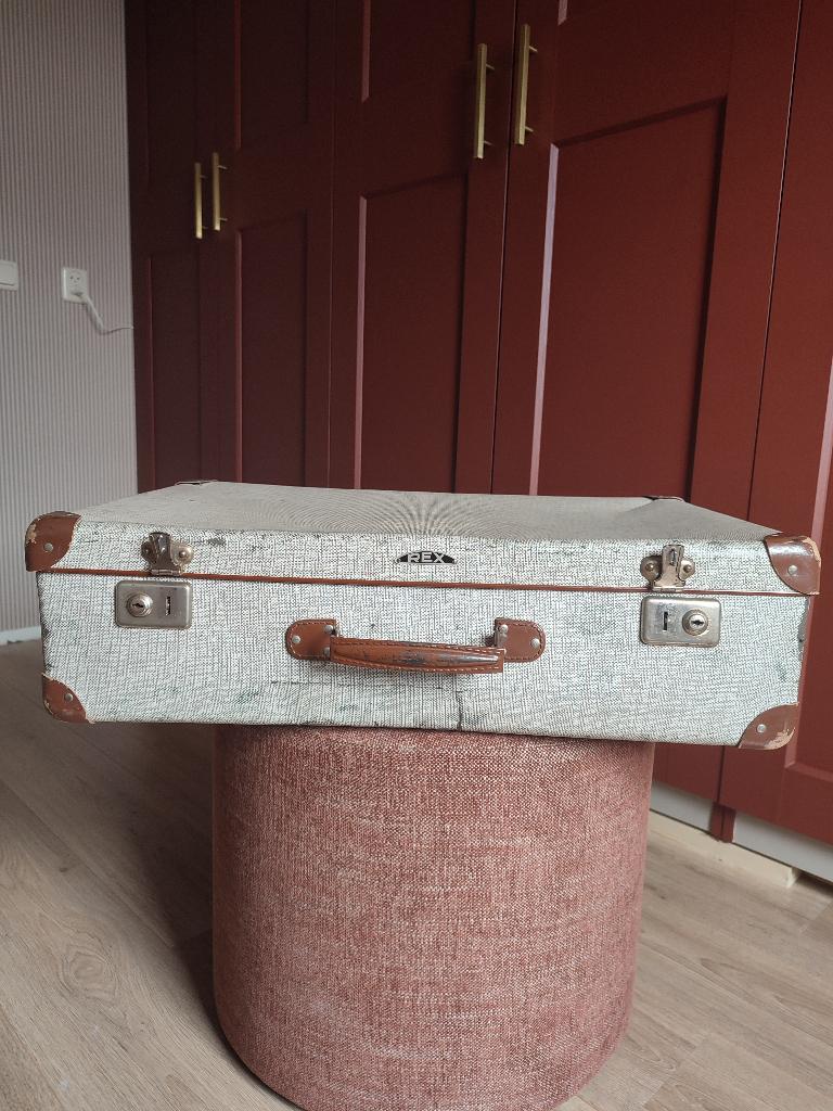Vintage koffer grijs/bruin/cognac, Sieraden, Tassen en Uiterlijk, Koffers, Gebruikt, Leer, 35 tot 45 cm, Ophalen