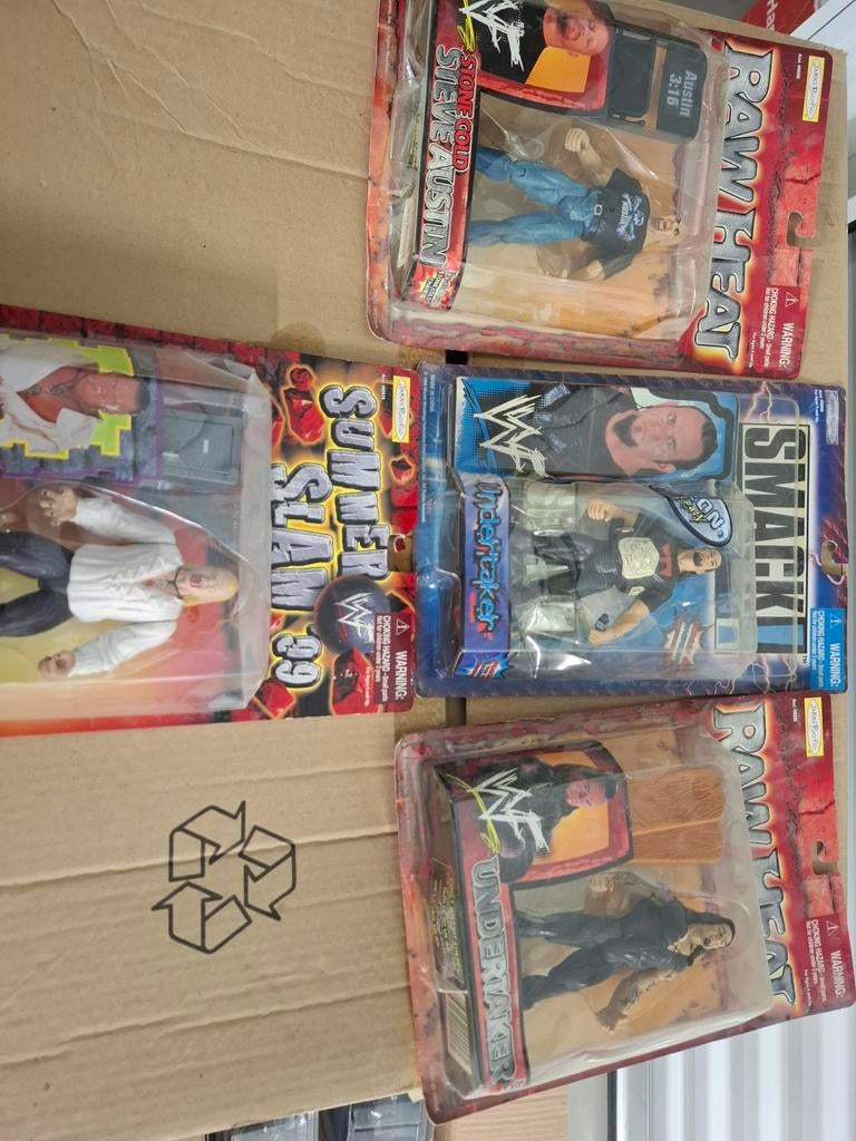 WWE Actiefiguren: Stone Cold, Undertaker, SummerSlam '99, Ophalen of Verzenden, Nieuw