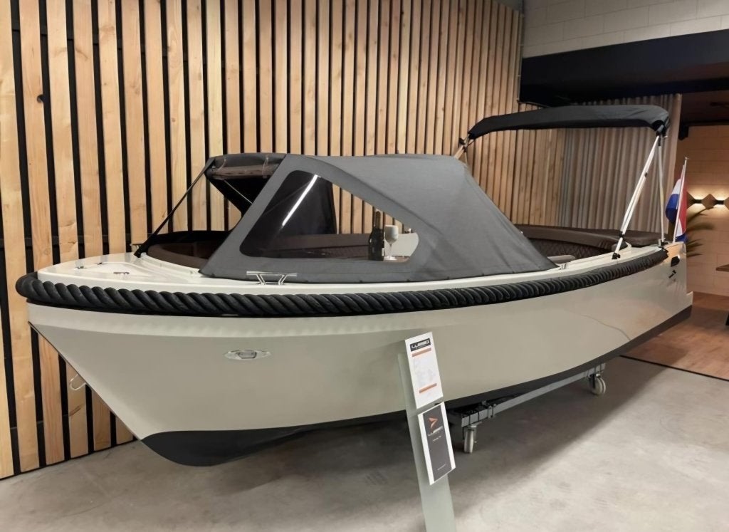Foto 4 van Luxe Meersloep 600 tender