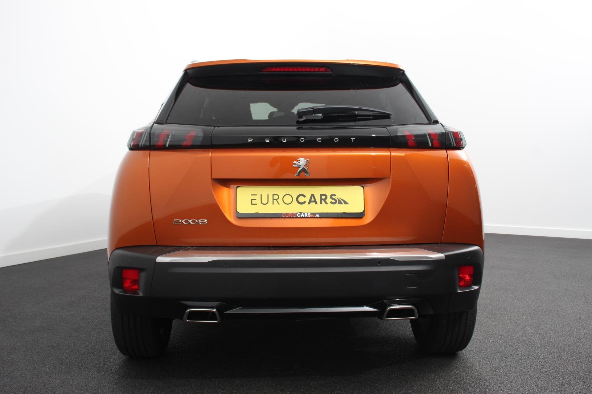 Peugeot 2008 1.2 PureTech 130pk Automaat Allure Navigatie Ap, Auto's, Gebruikt, Euro 6, Leder en Stof, 1180 kg