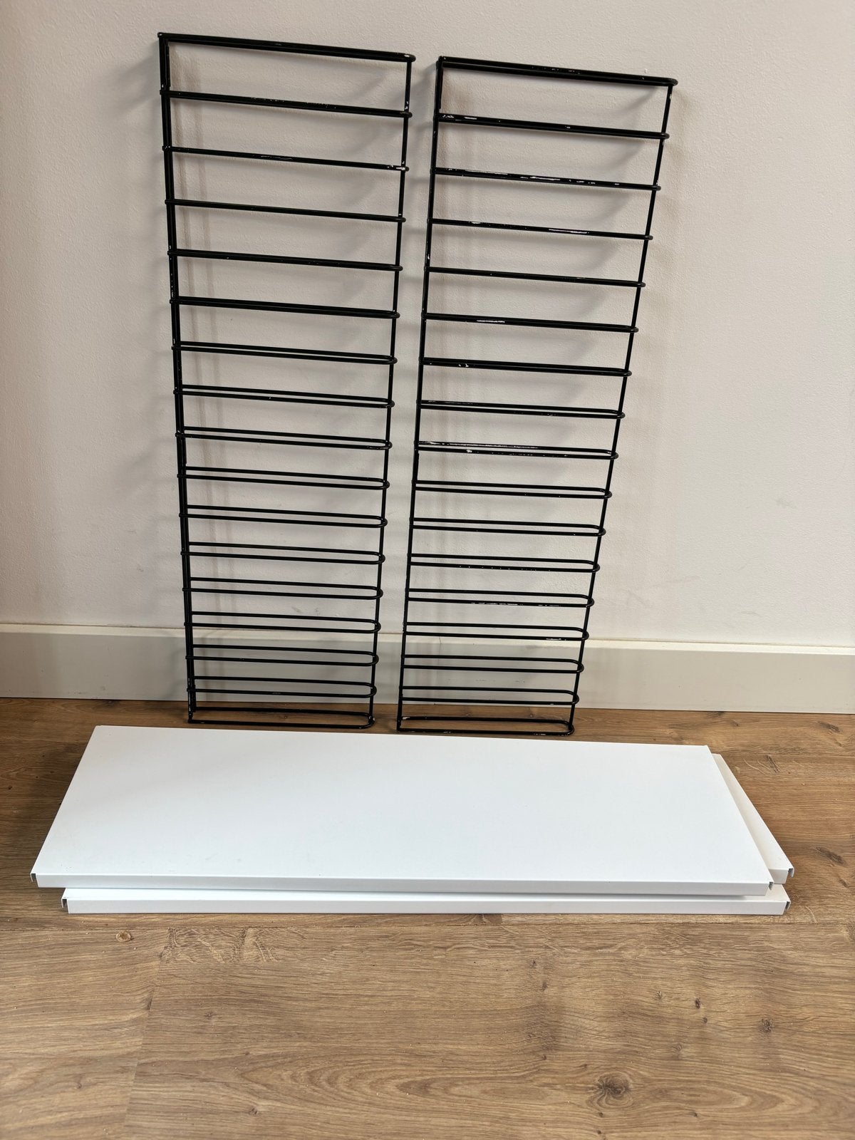 Vintage String wandplank systeem - zwart metaal en wit, Ophalen, Gebruikt
