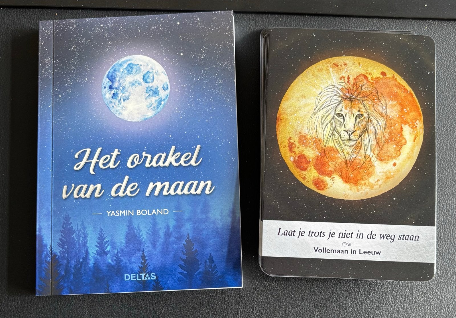 Het Orakel van de Maan - Boek en Kaartenset (Nieuw), Ophalen of Verzenden, Nieuw, Spiritualiteit algemeen, Achtergrond en Informatie