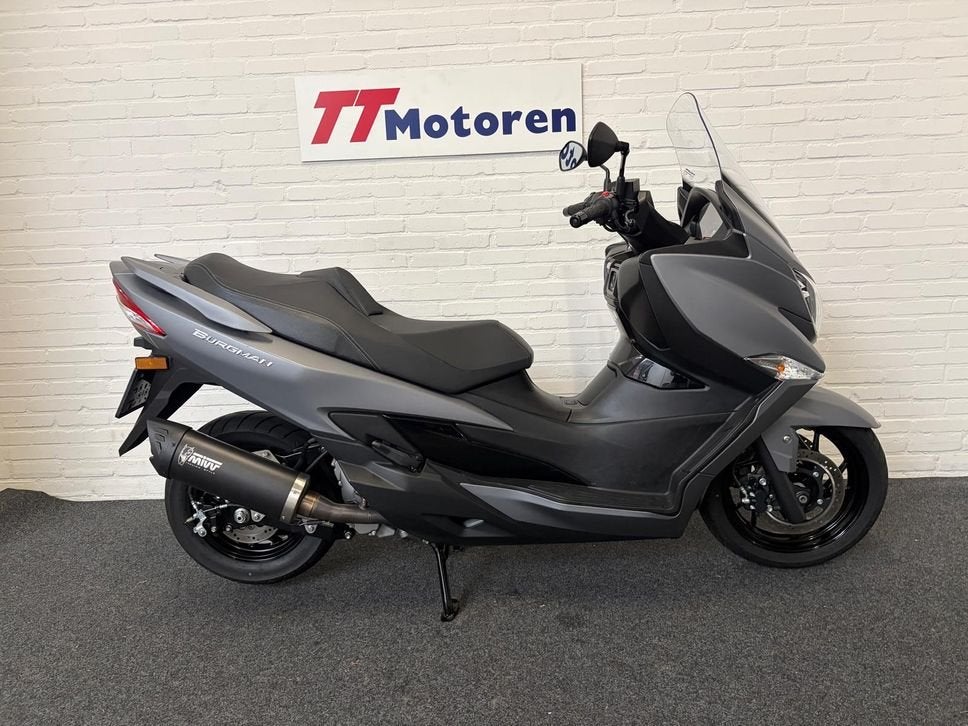 SUZUKI AN 400 BURGMAN ABS (bj 2026) 8,143 km, 400 cc, Bedrijf, Onbekend, Onbekend